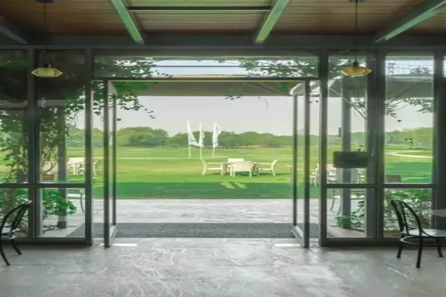 Savvy Kensville Golf Living gallery image 1